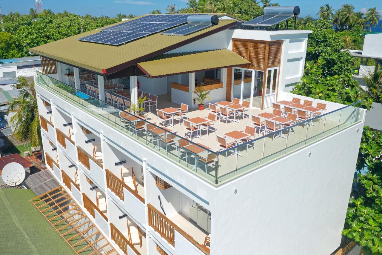 Luau Beach Inn, Maldives Fulidhoo Exterior photo