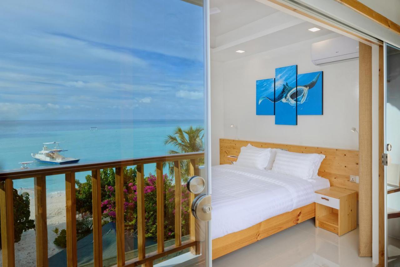 Luau Beach Inn, Maldives Fulidhoo Exterior photo