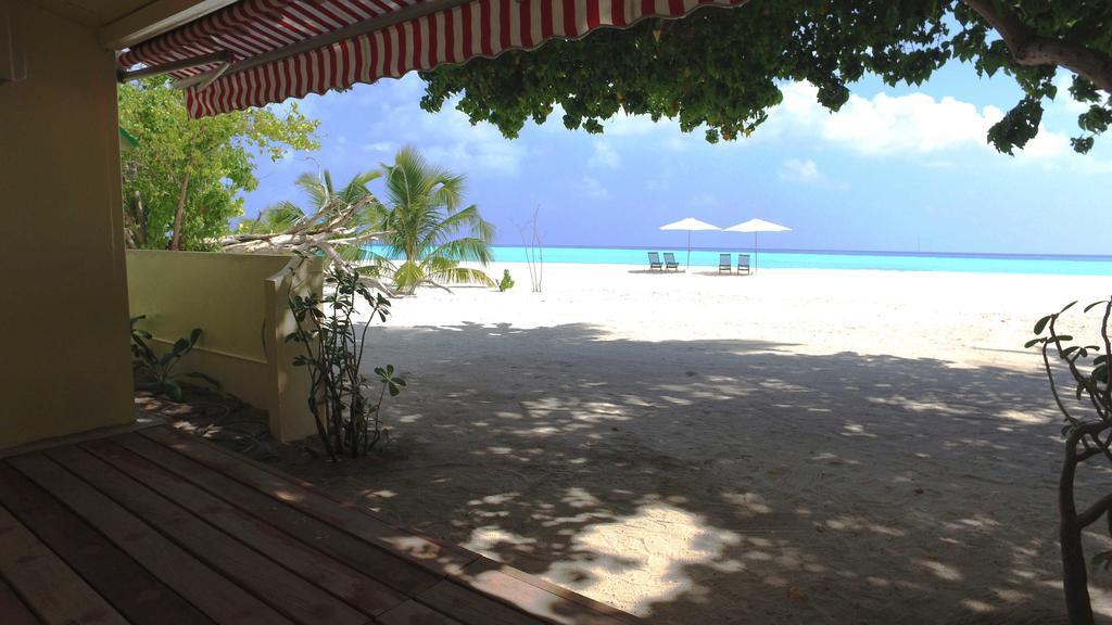 Luau Beach Inn, Maldives Fulidhoo Exterior photo